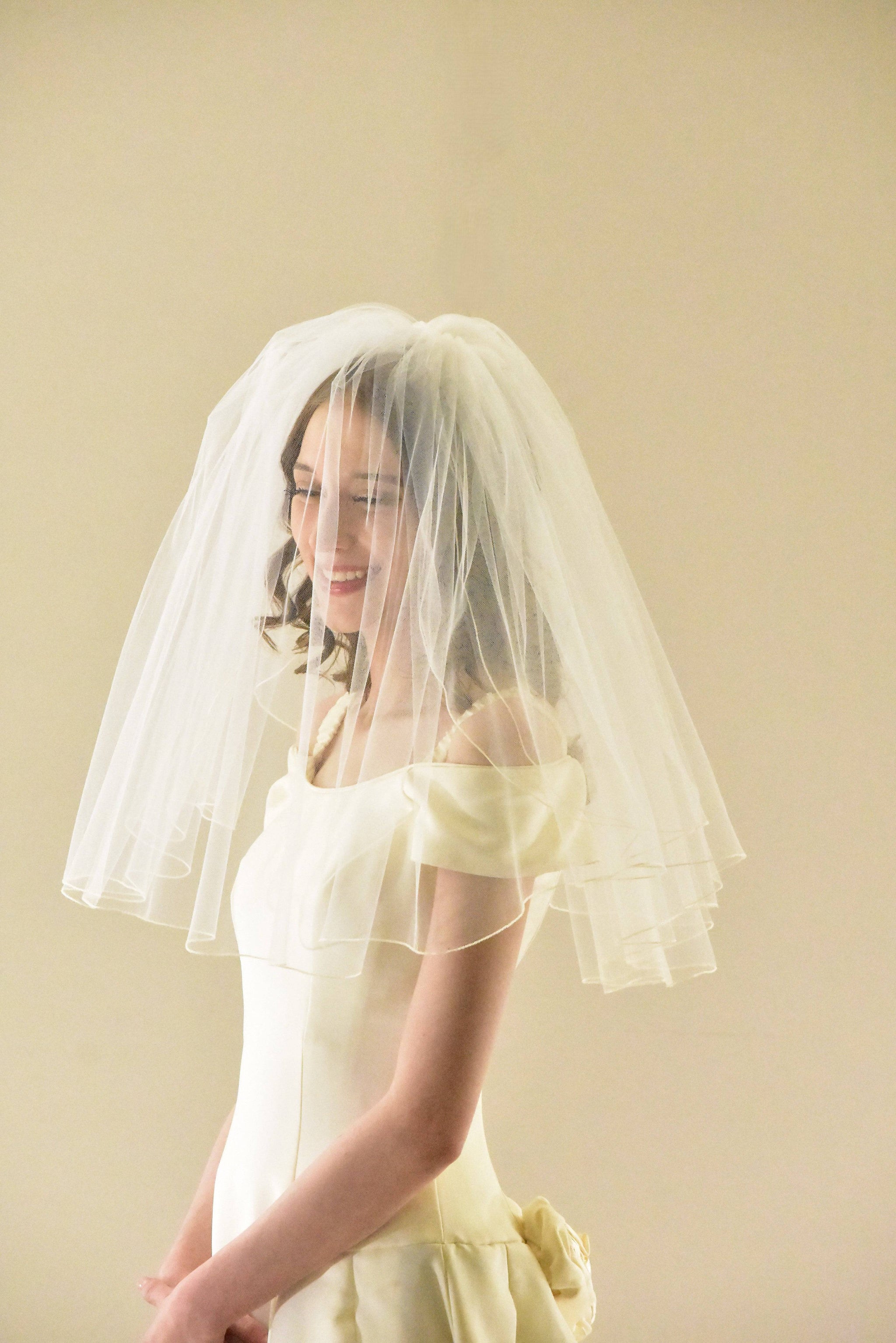 2 layer short wedding veil   + comb Short Wedding Veil Short Double Layer Wedding Veil With Comb  main image 3
