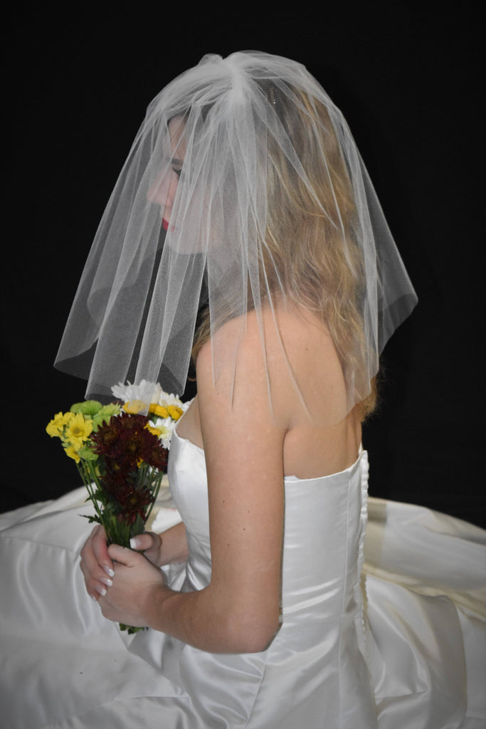 Double Tier Small Wedding Veil - WeddingVeil.com