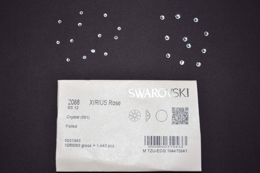 Fingertip Veil with Swarovski Crystals - WeddingVeil.com