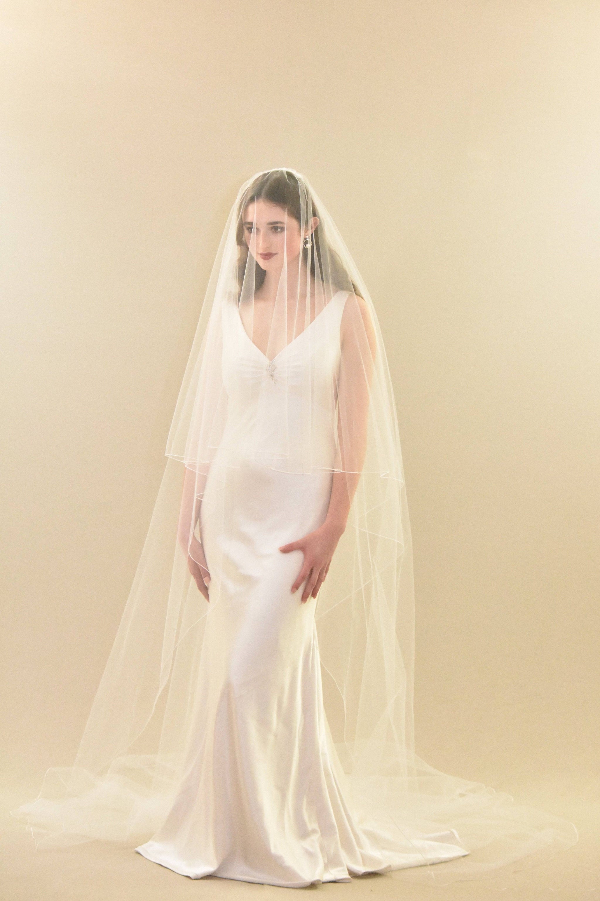 Elegant Two Tiered creamy  edged veil with beadwork 2 Tier Beaded Veil - Etsy main image 4