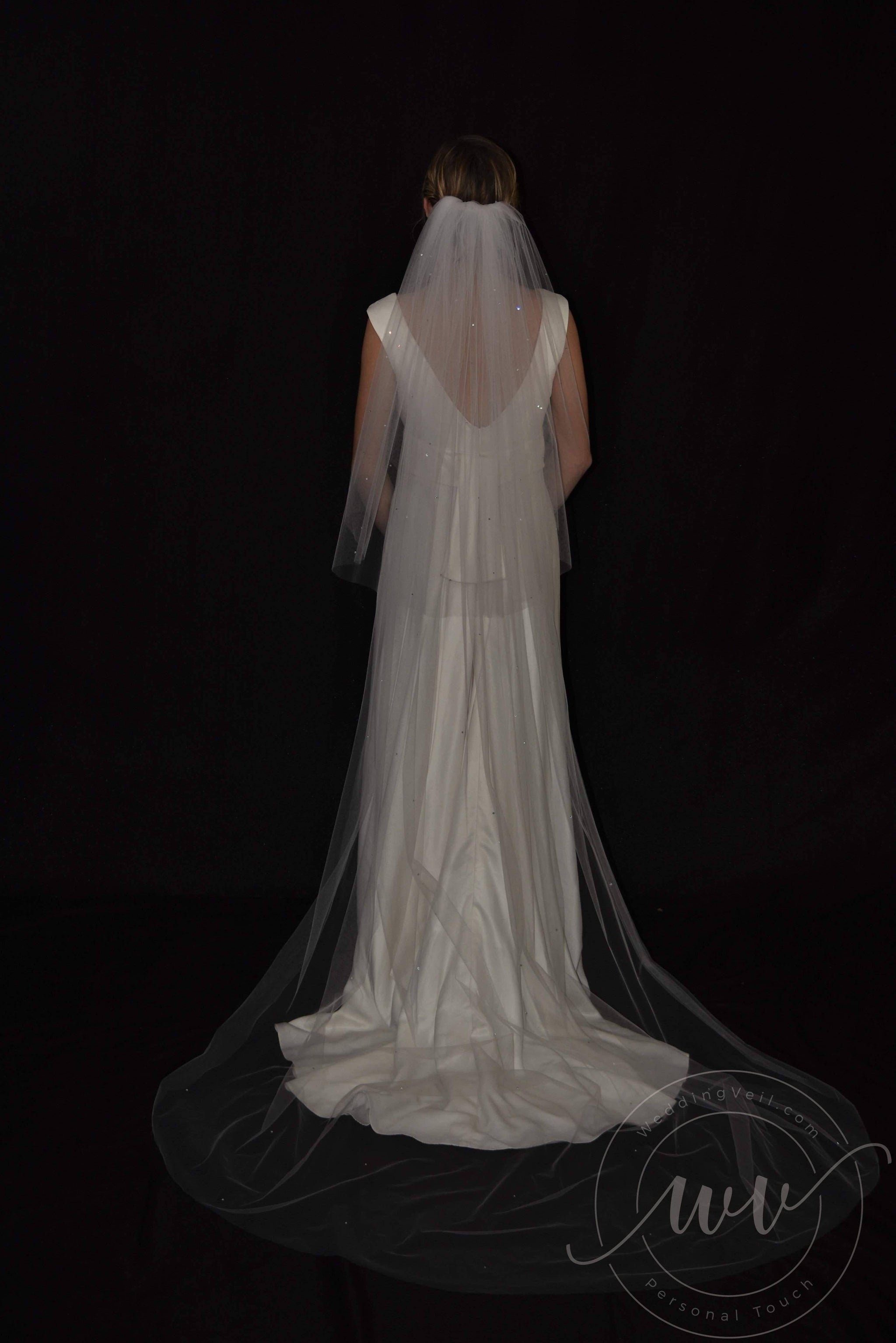 Two-Tier-Cathedral-Veil-  display picture 1